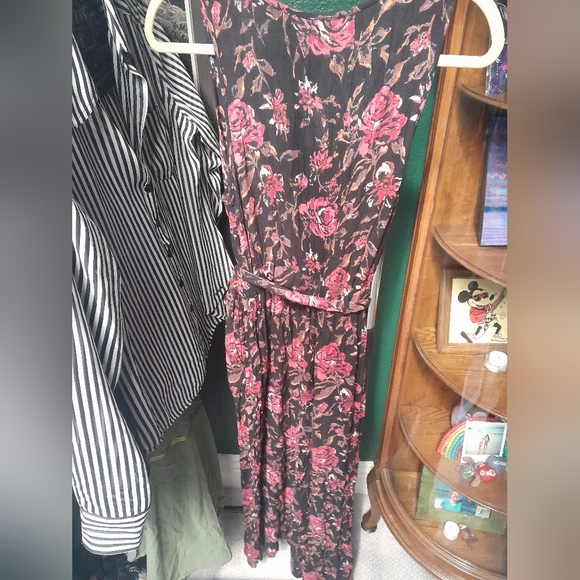 Urban Outfitters floral jumpsuit, size S - Picture 4 of 6